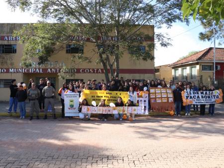 Ação reuniu diversas entidades de Hulha Negra