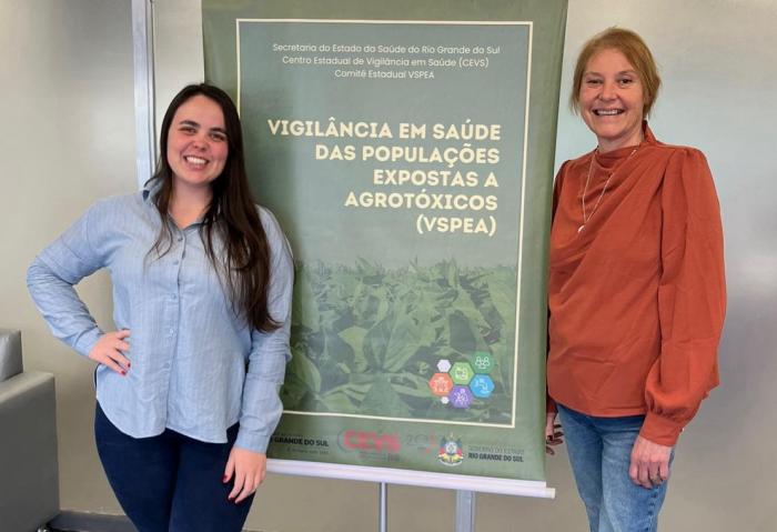 Secretária de Sáude, Daniele Campana Campani e a Coordenadora das Vigilâncias em Saúde, Daniela Gomes, em Porto Alegre