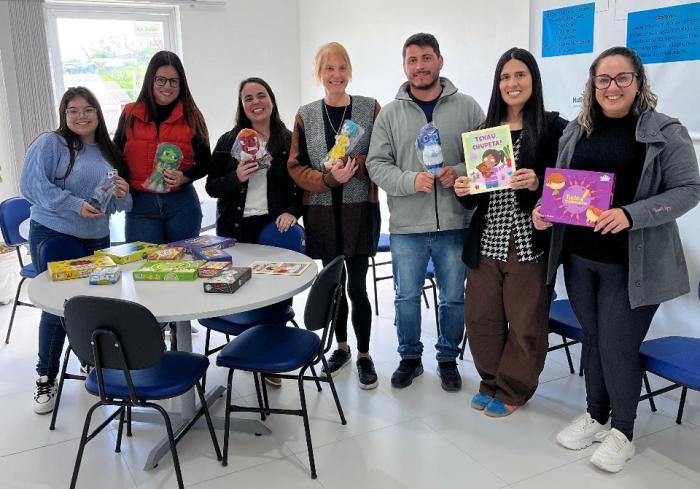 Secretária Daniele Campana Campani e equipe da Saúderetaria de Saúde